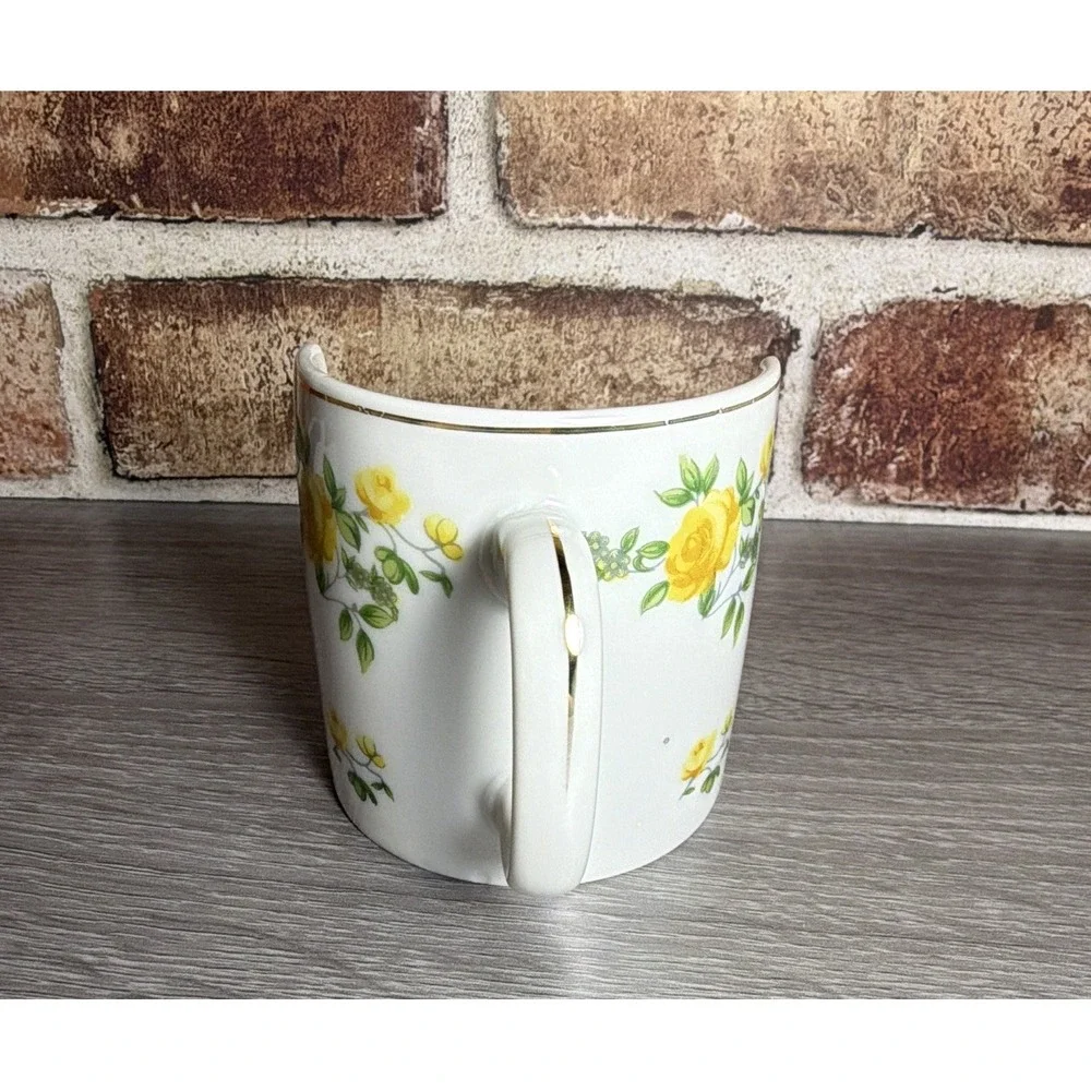 VTG Ceramic Chamberstick Candle Holder Yellow Roses Floral Gold Trim Handle